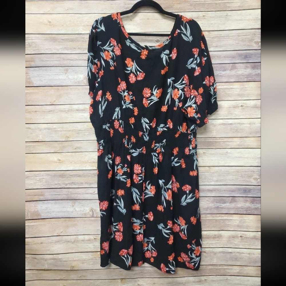 Blush Black Floral Dress – Size 3XL | Button Front Short Sleeve Flowy Midi Dress - Picture 4 of 6